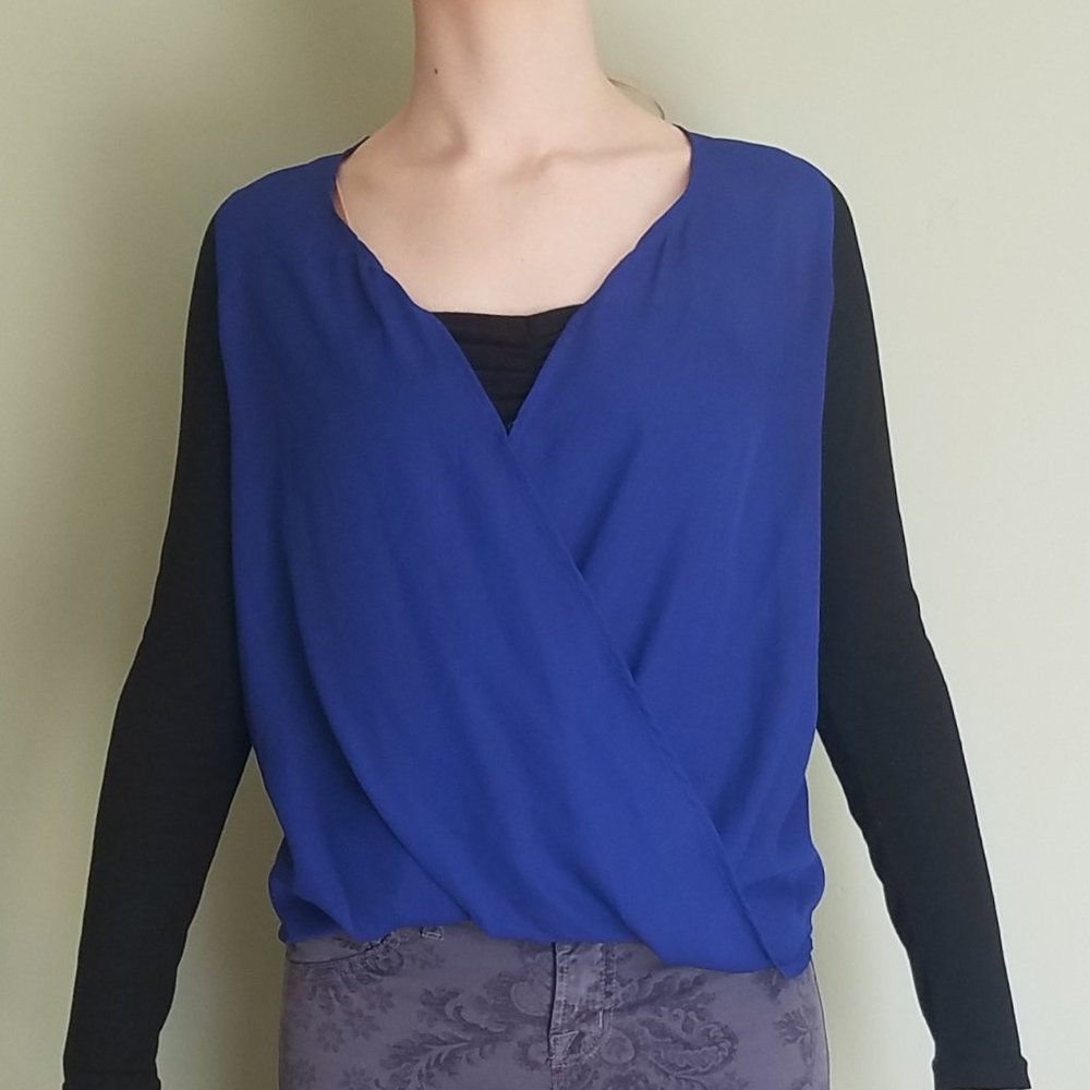 Black and Blue Colorblock Long Sleeve Wrap Top XS